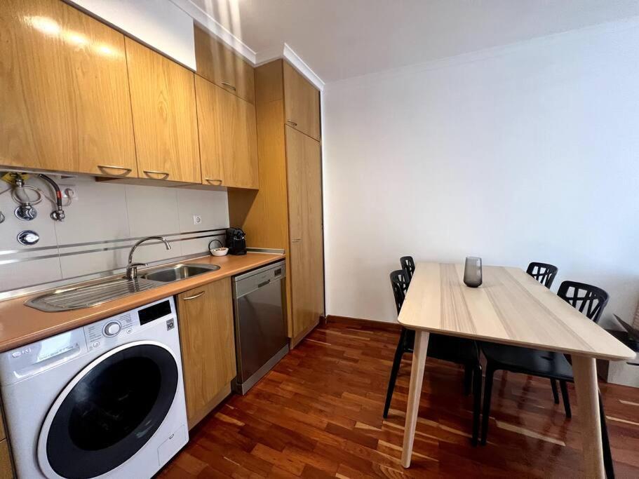 Prime Location - Historic District With Private Parking Apartment Lisbon Exterior photo